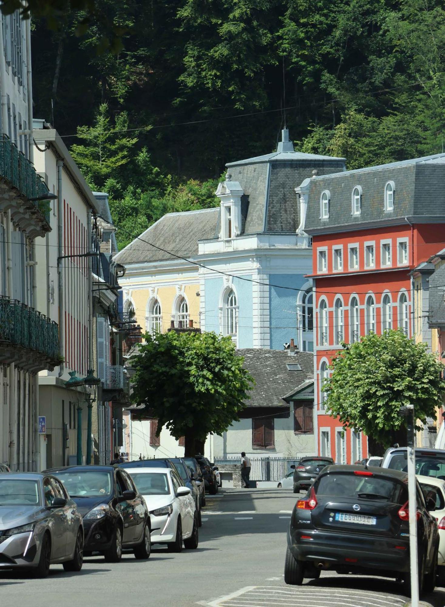 Caoubere Appartement Bagnères-de-Bigorre Buitenkant foto